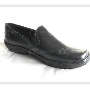 Zapato negro para dama